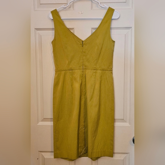 Talbots Petites Olive Green Sleeveless Sheath Dress/Size 4/NWT - Picture 3 of 5
